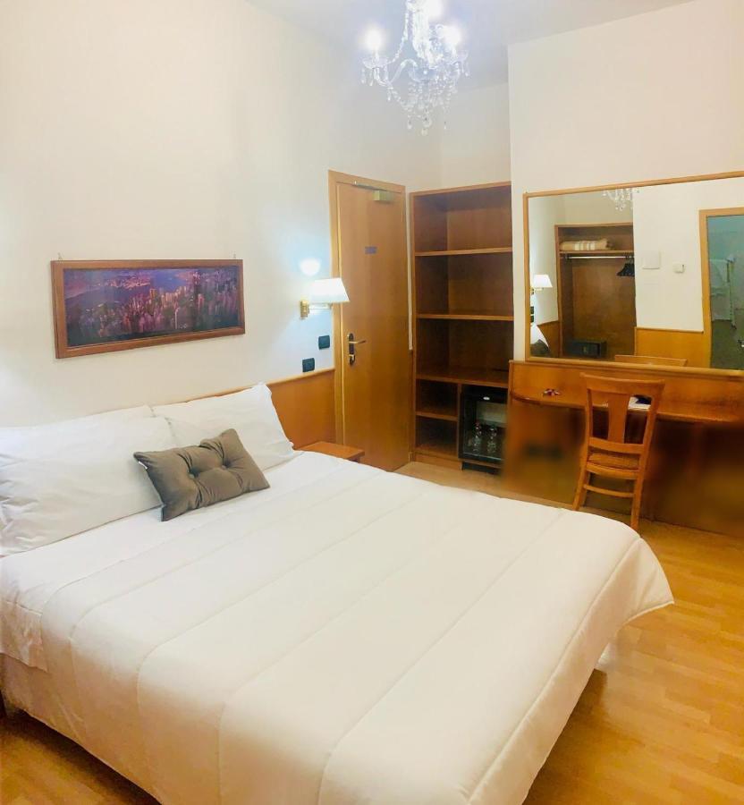 Hotel Cassia Roma Exterior foto